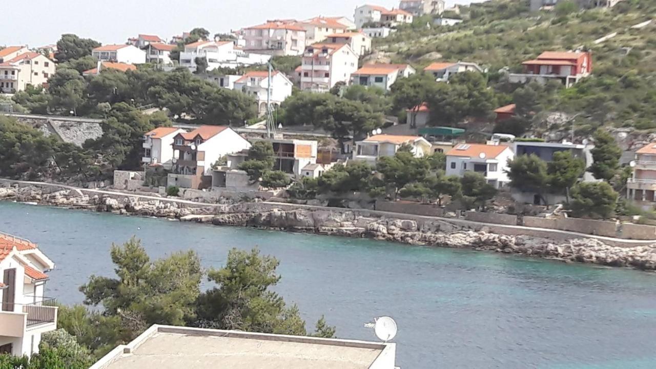 Apartments By The Sea Bilo, Primosten - 14601 Extérieur photo